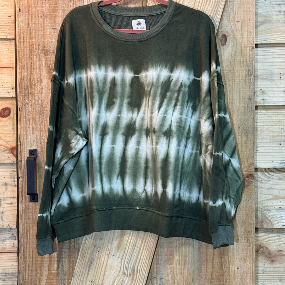 Tie-Dye Green Sweatshirt